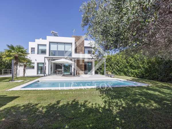 426m² house / villa for sale in Bétera, Valencia