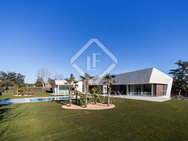 740m² house / villa for prime sale in La Moraleja, Madrid