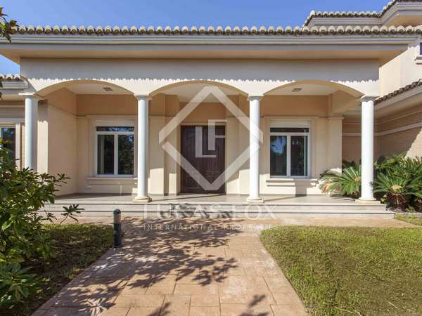 Villa de 695 m² en venta en Bétera, Valencia