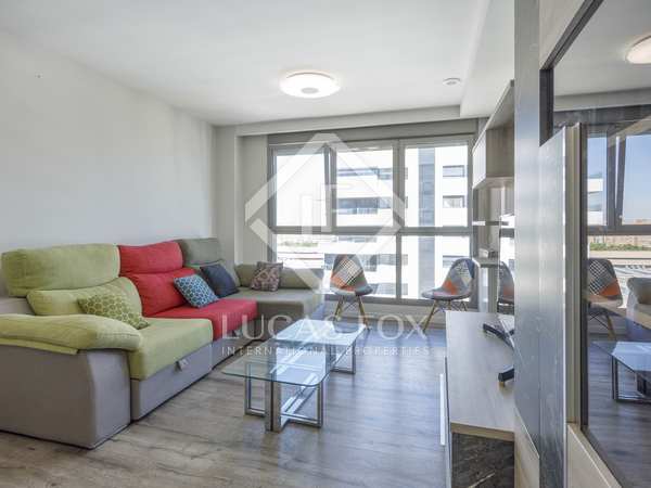 Appartement van 81m² te huur in Ciudad de las Ciencias