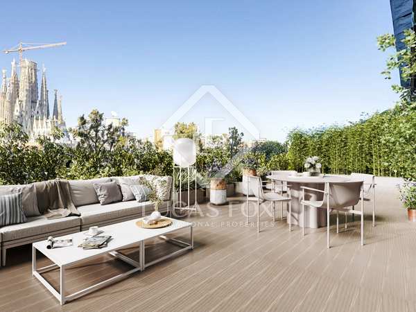 167m² penthouse with 63m² terrace for sale in Eixample Right