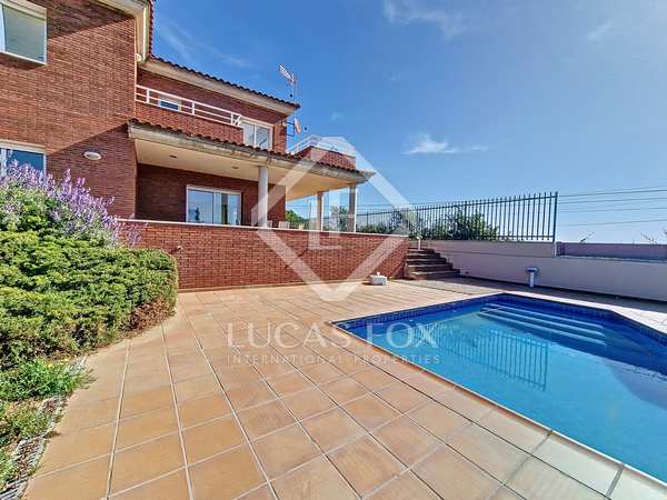 Casa / vil·la de 339m² en venda a Calafell, Costa Daurada