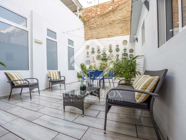 90m² apartment with 30m² terrace for rent in El Pla del Real