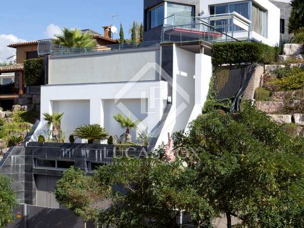 Modern Blanes Costa Brava villa for sale with sea views