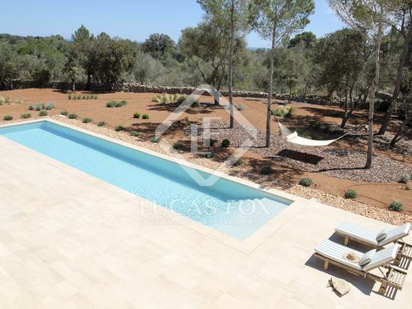 412m² house / villa with 24,588m² garden for sale in Mallorca