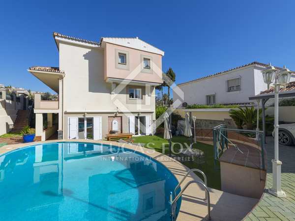 556m² house / villa with 56m² terrace for sale in East Málaga