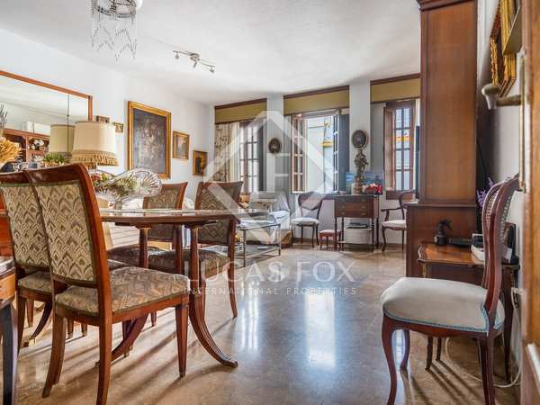 131m² apartment for sale in Sevilla, Spain