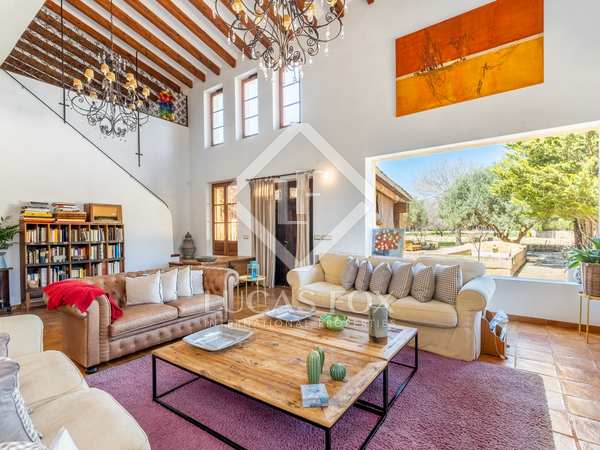 536m² country house for prime sale in San Juan, Alicante