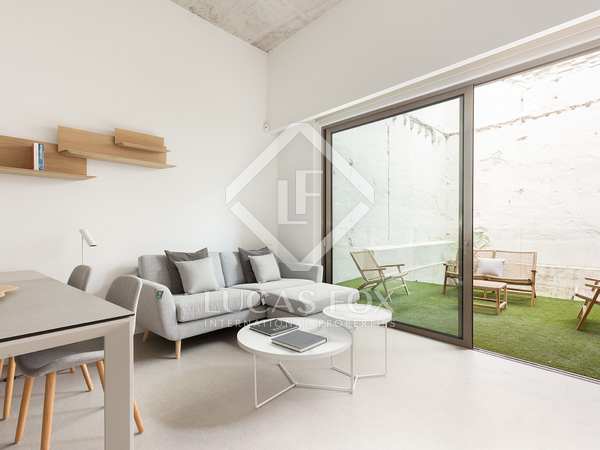 62m² apartment with 43m² terrace for sale in El Raval
