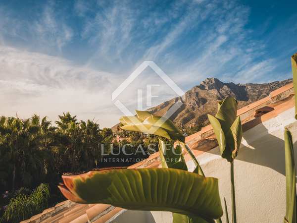 254m² apartment with 59m² terrace for sale in Sierra Blanca / Nagüeles