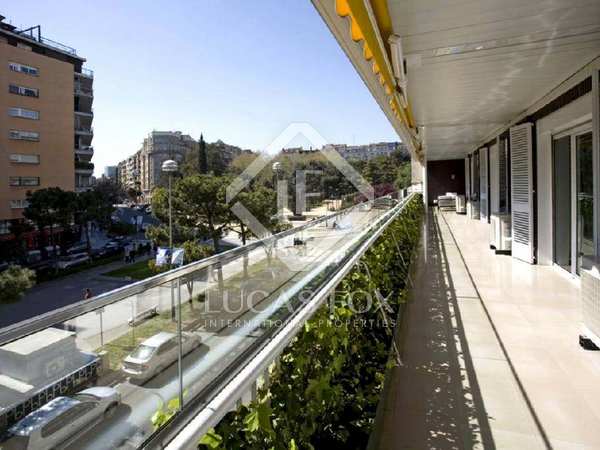 551m² apartment with 81m² terrace for sale in Turó Park