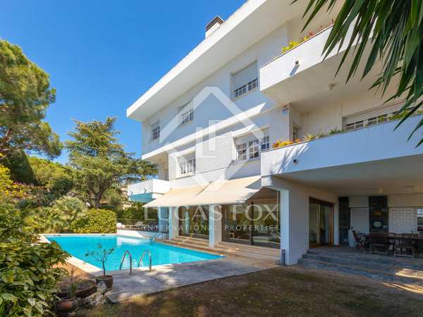 520m² house / villa for sale in Cabrils, Barcelona