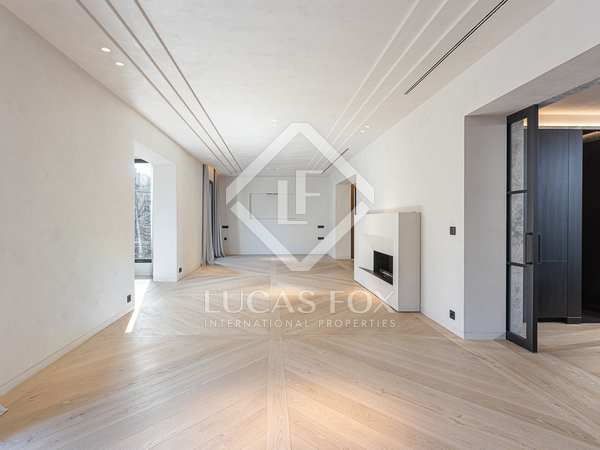 292m² apartment for sale in Eixample Right, Barcelona