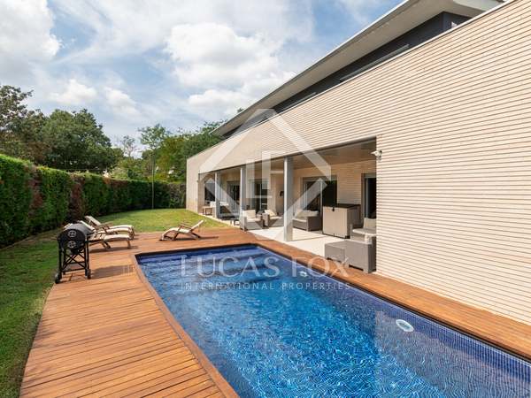 Casa / vil·la de 516m² en venda a Sant Cugat, Barcelona