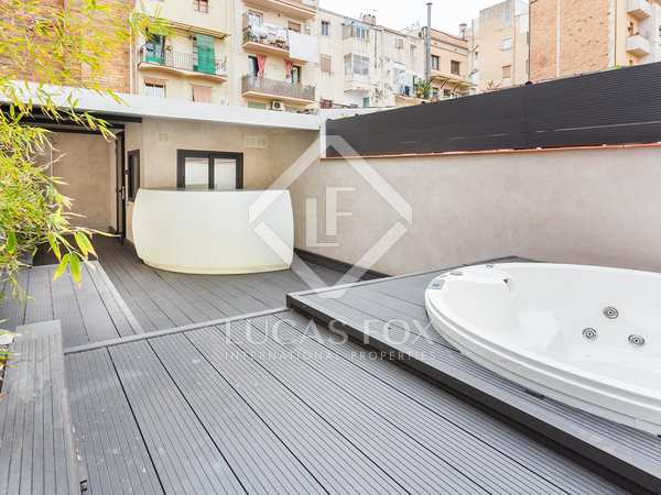 2-bedroom triplex with a terrace for sale in Sant Antoni