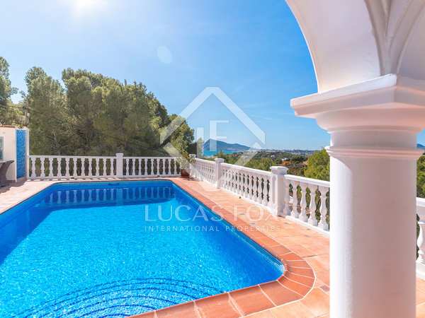 Villa van 326m² te koop in Altea Town, Costa Blanca