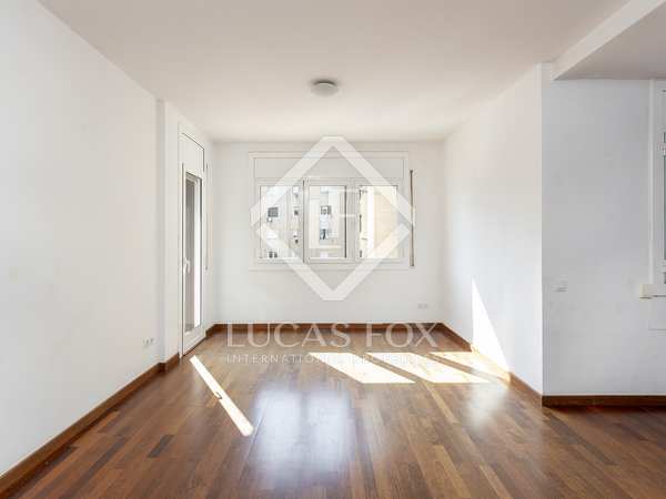 107m² apartment for sale in Eixample Left, Barcelona
