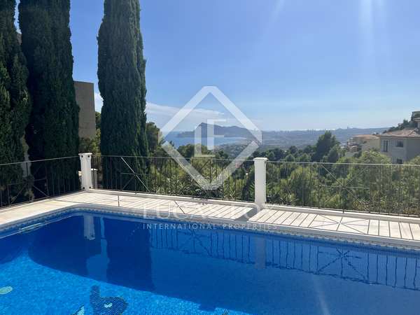 Huis / villa van 398m² te koop in Altea Town, Costa Blanca
