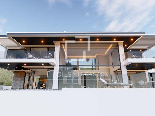 Casa / Villa di 975m&sup2; con giardino di 105m&sup2; in vendita a Benahav&iacute;s