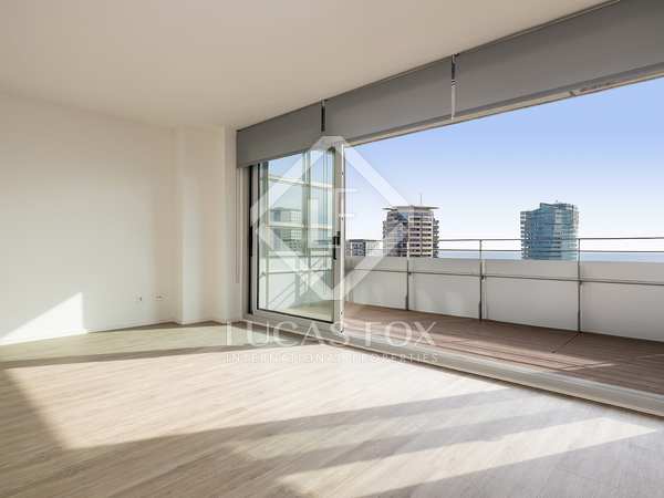 75m² apartment with 10m² terrace for rent in Diagonal Mar