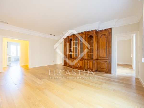 312m² apartment for sale in Recoletos, Madrid