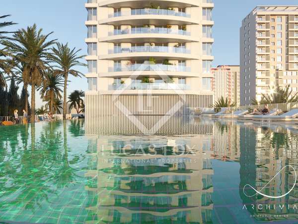 320m² penthouse with 105m² terrace for sale in Palacio de Congresos