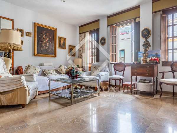 Appartement van 131m² te koop in Sevilla, Spanje