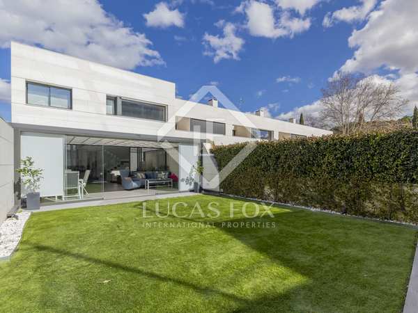 Casa / vil·la de 336m² en venda a Pozuelo, Madrid