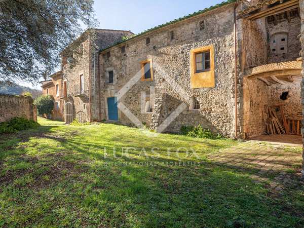 947m² country house for sale in Alt Empordà, Girona