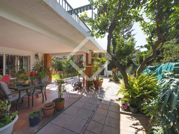 Huis / villa van 312m² te koop in East Málaga, Malaga
