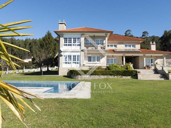 823m² house / villa for sale in Pontevedra, Galicia