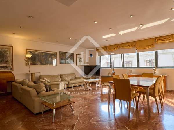 196m² apartment for sale in Sant Francesc, Valencia