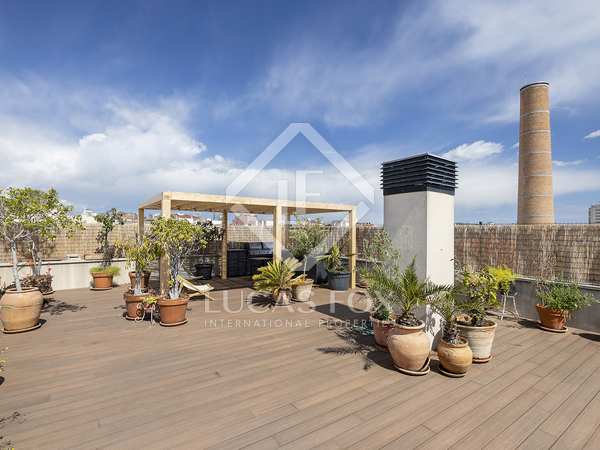 119m² penthouse with 120m² terrace for sale in Poblenou