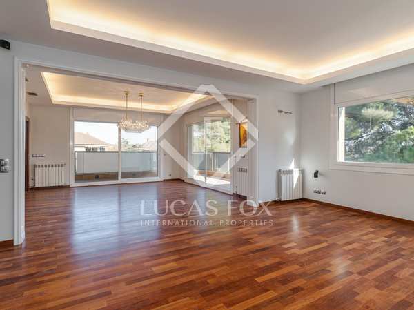 194m² apartment with 34m² terrace for sale in Pedralbes