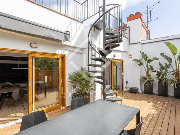 75m² penthouse with 52m² terrace for sale in El Born