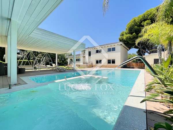 422m² house / villa for sale in playa, Alicante