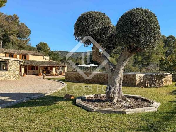 312m² country house for sale in Mallorca, Spain