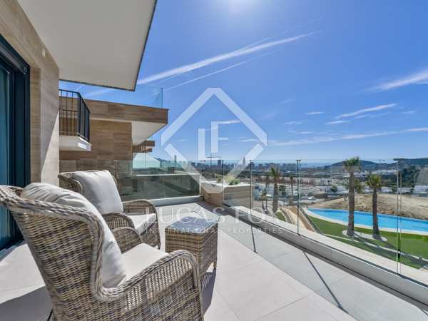 150m² apartment with 35m² terrace for sale in Finestrat