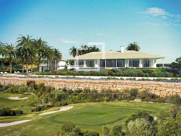 1,332m² Hus/Villa med 176m² terrass till salu i Estepona