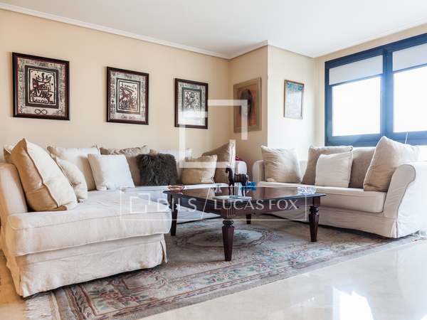 Appartement van 207m² te koop met 6m² terras in Ciudad de las Ciencias