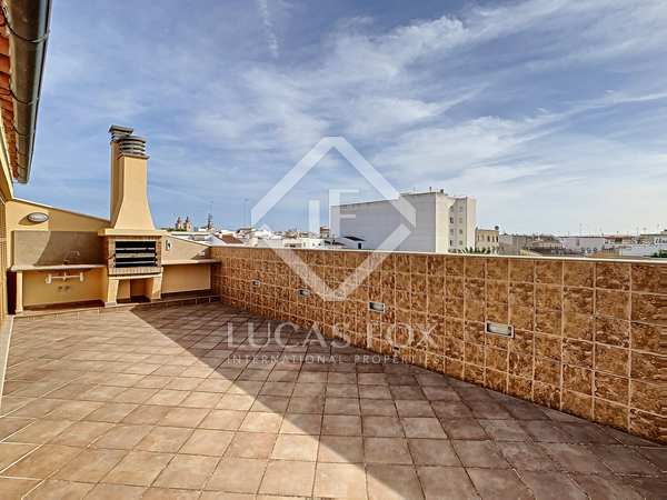 Ático de 140m² con 48m² terraza en alquiler en Ciutadella