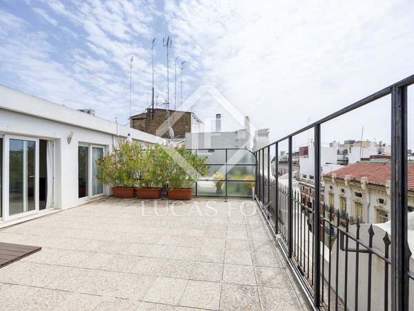Ático de con 60m² terraza en alquiler en La Xerea