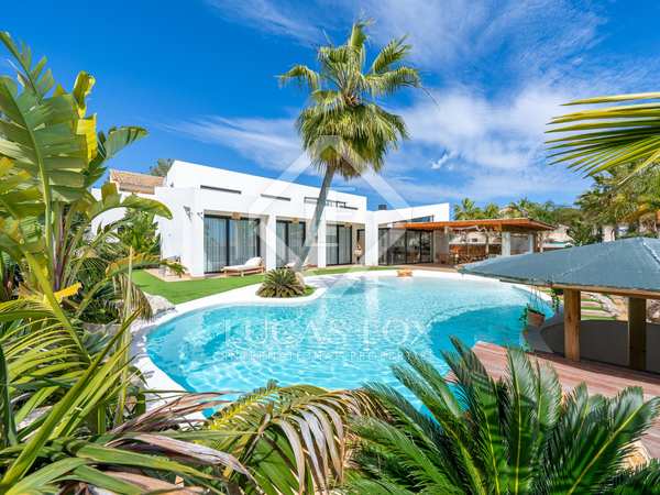 314m² house / villa for sale in Torredembarra, Tarragona