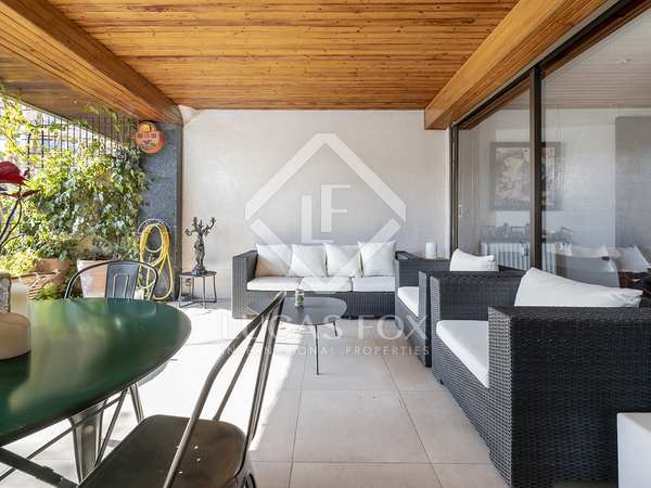 220m² apartment with 149m² terrace for sale in Turó Park