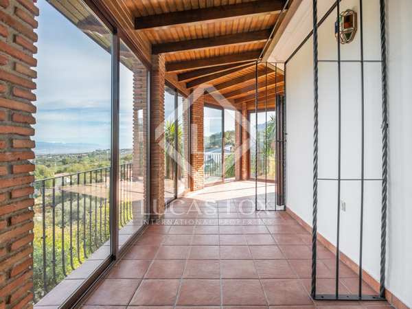 1,256m² house / villa with 550m² terrace for sale in East Málaga