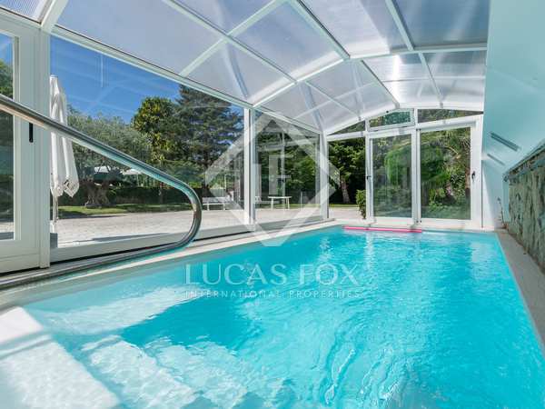 Villa van 1,600m² te koop in Pozuelo, Madrid