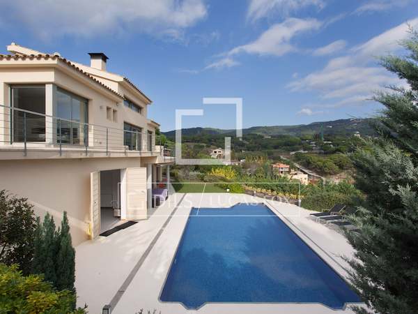 Casa / Vila de 425m² à venda em Sant Andreu de Llavaneres