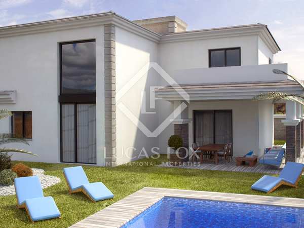 200m² house / villa for sale in gran, Alicante