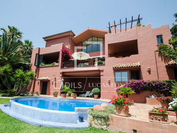 在 Elviria, 安达卢西亚 462m² 出售 豪宅/别墅 包括 273m² 露台