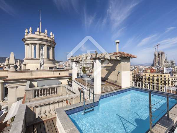 269m² dachgeschosswohnung mit 328m² terrasse zum Verkauf in Eixample Rechts